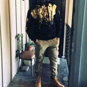 Meet your Posher, Maxwell